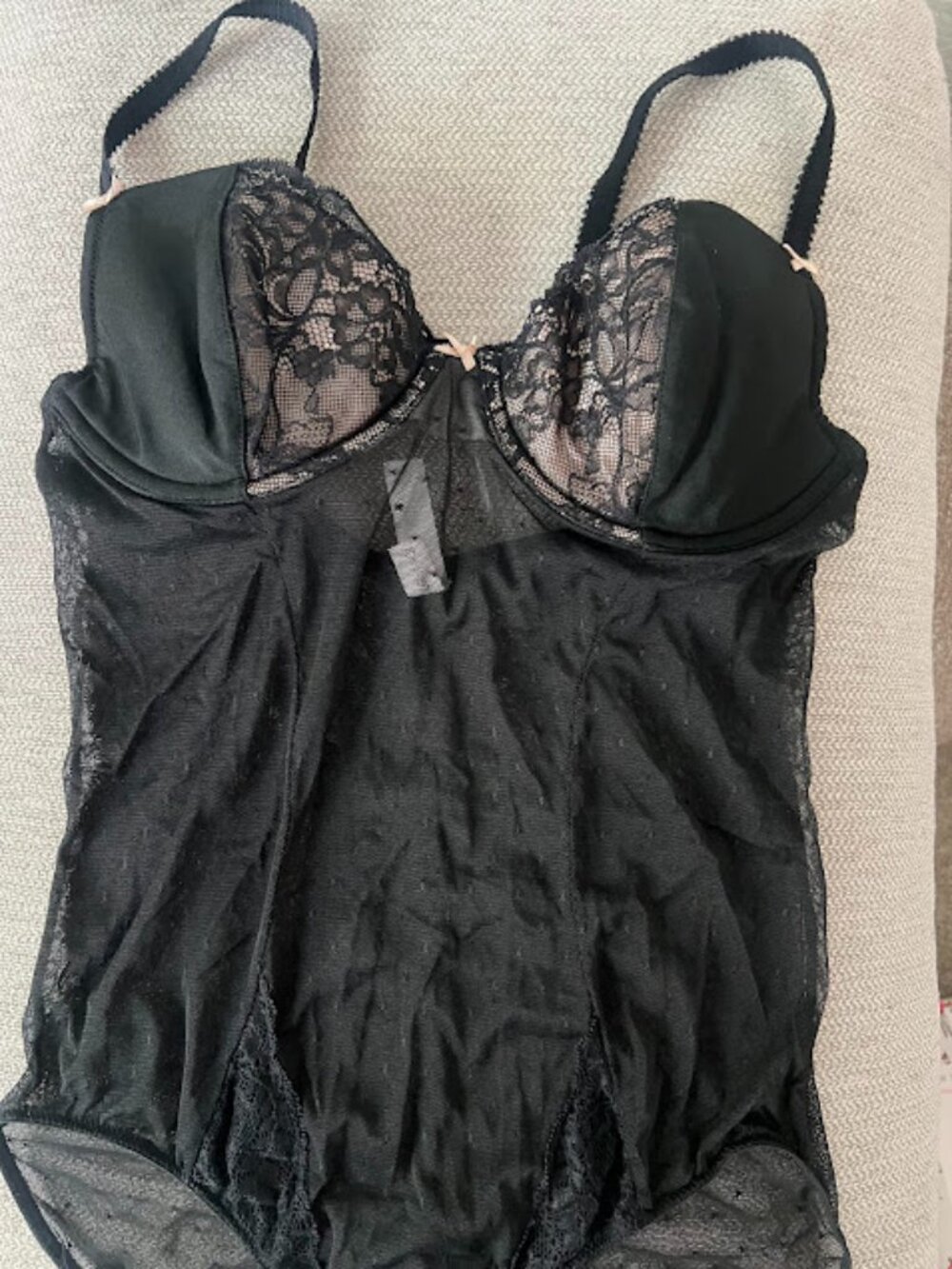 Gilligan & O'Malley Black Negligee Lace Sheer Bodysuit Sleepwear Size Medium